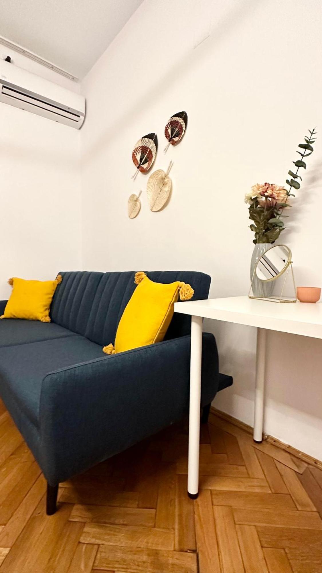 Ultracentral Golden Gatehouse 3 Bdrm 布加勒斯特 外观 照片