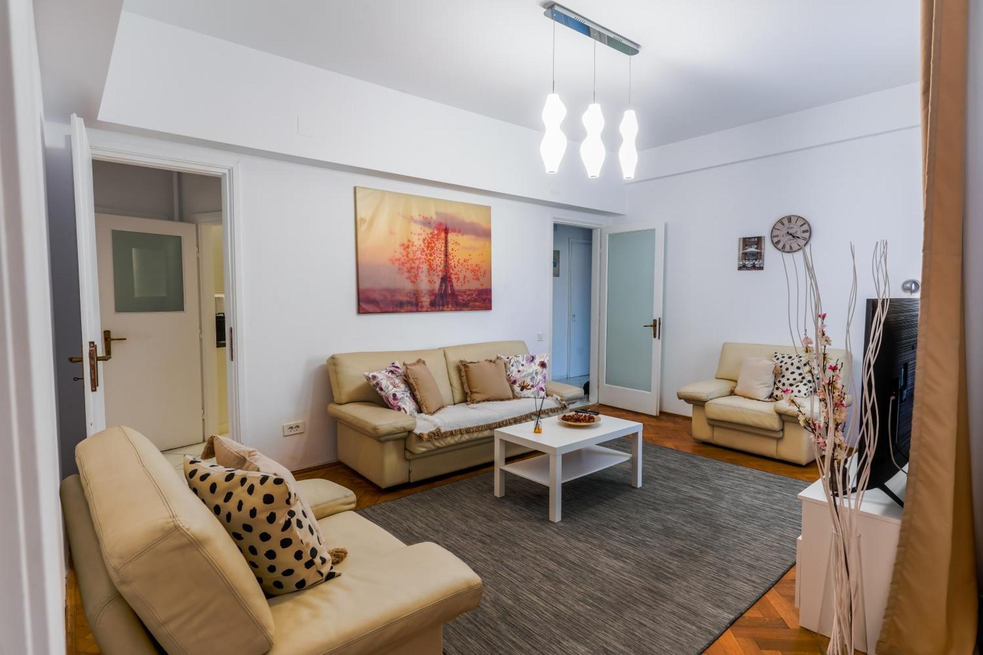 Ultracentral Golden Gatehouse 3 Bdrm 布加勒斯特 外观 照片